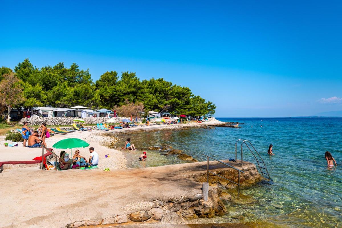 Caravan Near The Sea 2 Ugljan Εξωτερικό φωτογραφία