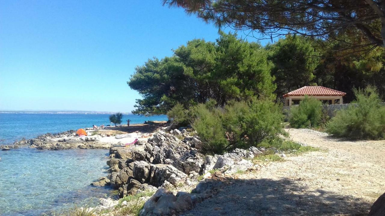 Caravan Near The Sea 2 Ugljan Εξωτερικό φωτογραφία