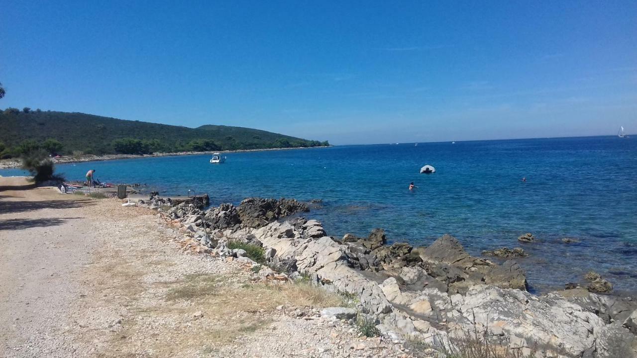 Caravan Near The Sea 2 Ugljan Εξωτερικό φωτογραφία
